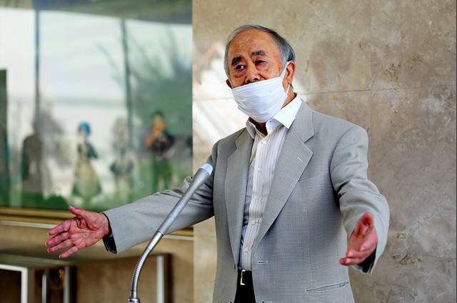 免费人成在线观看网站